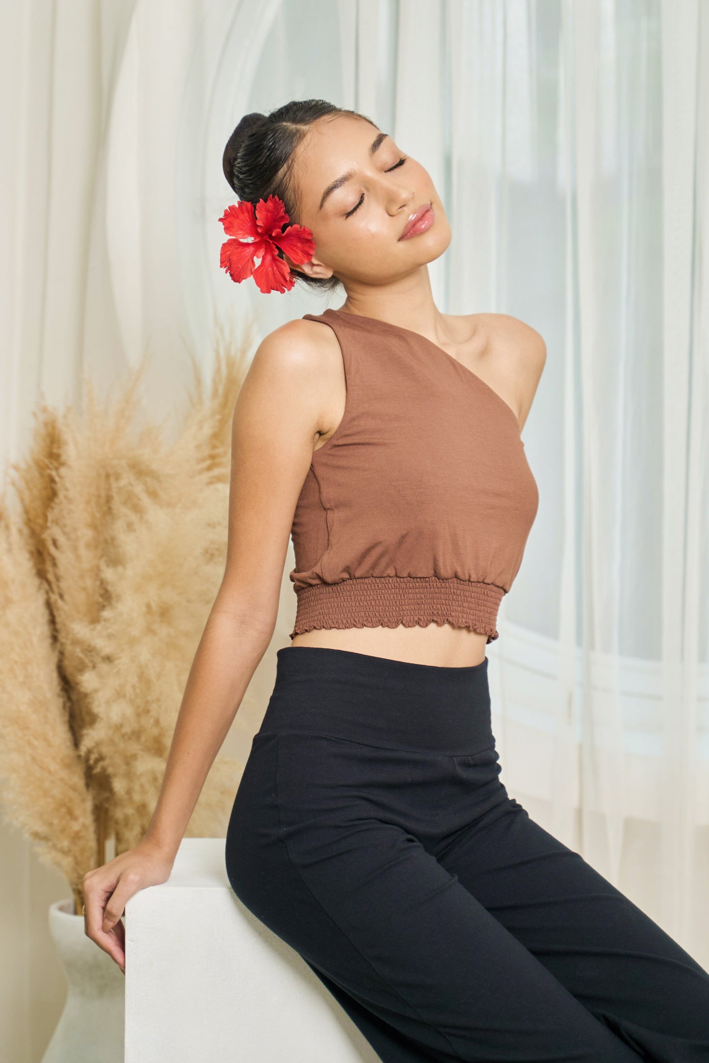 Dhyana Off-shoulder Top - Cocoa