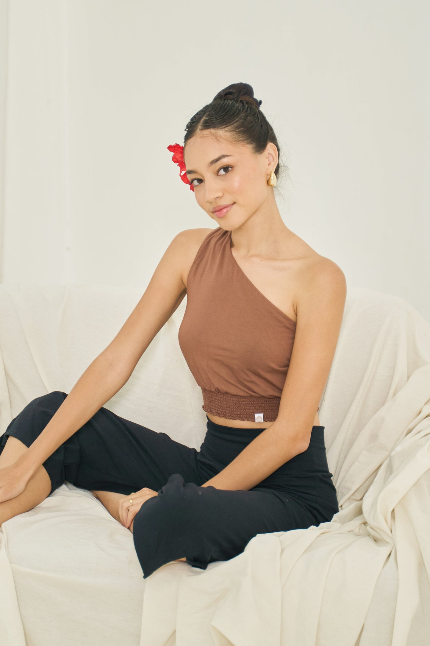 Dhyana Off-shoulder Top - Cocoa