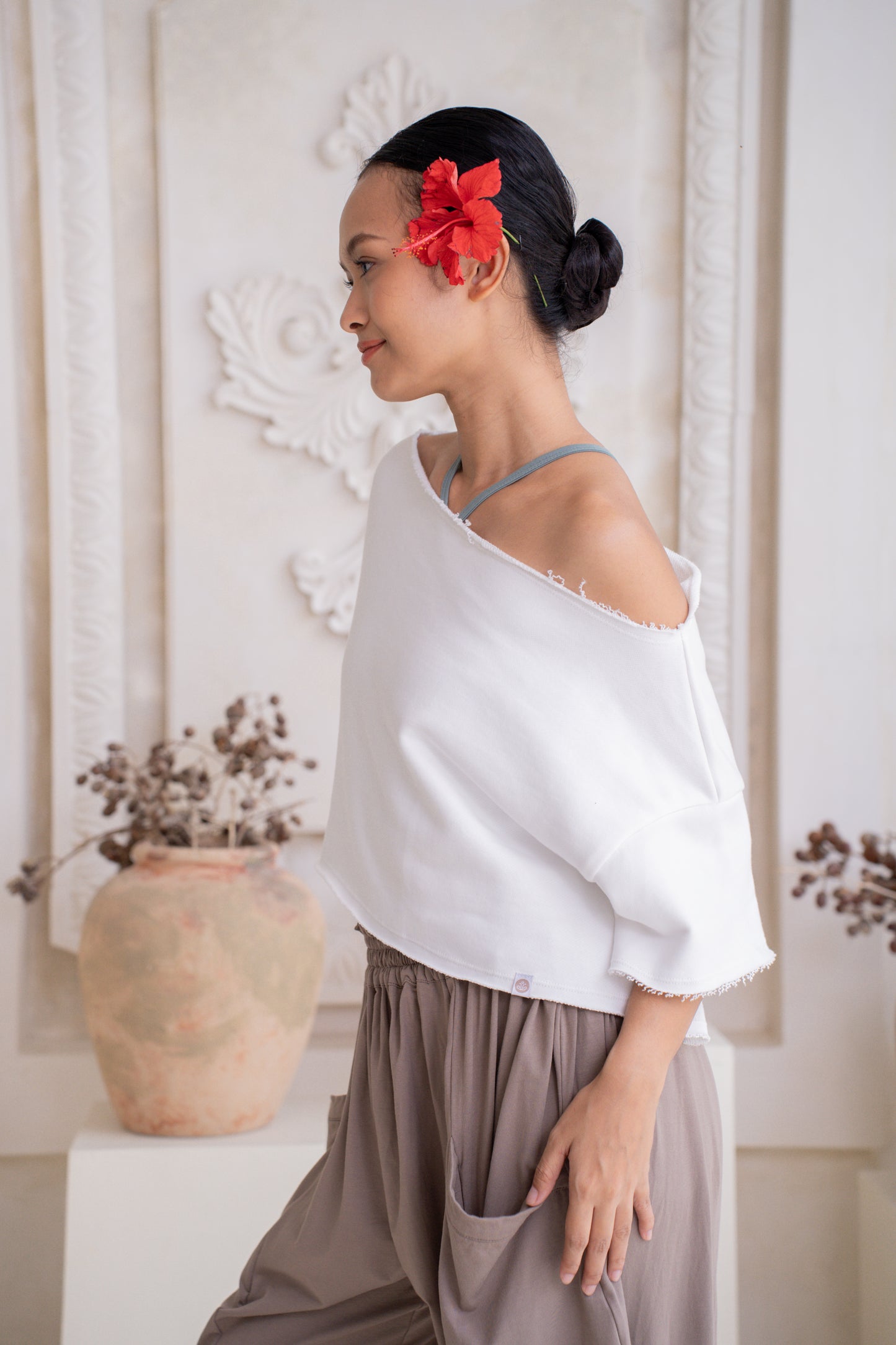 Asha Organic French Cotton Sweatshirt - Milk