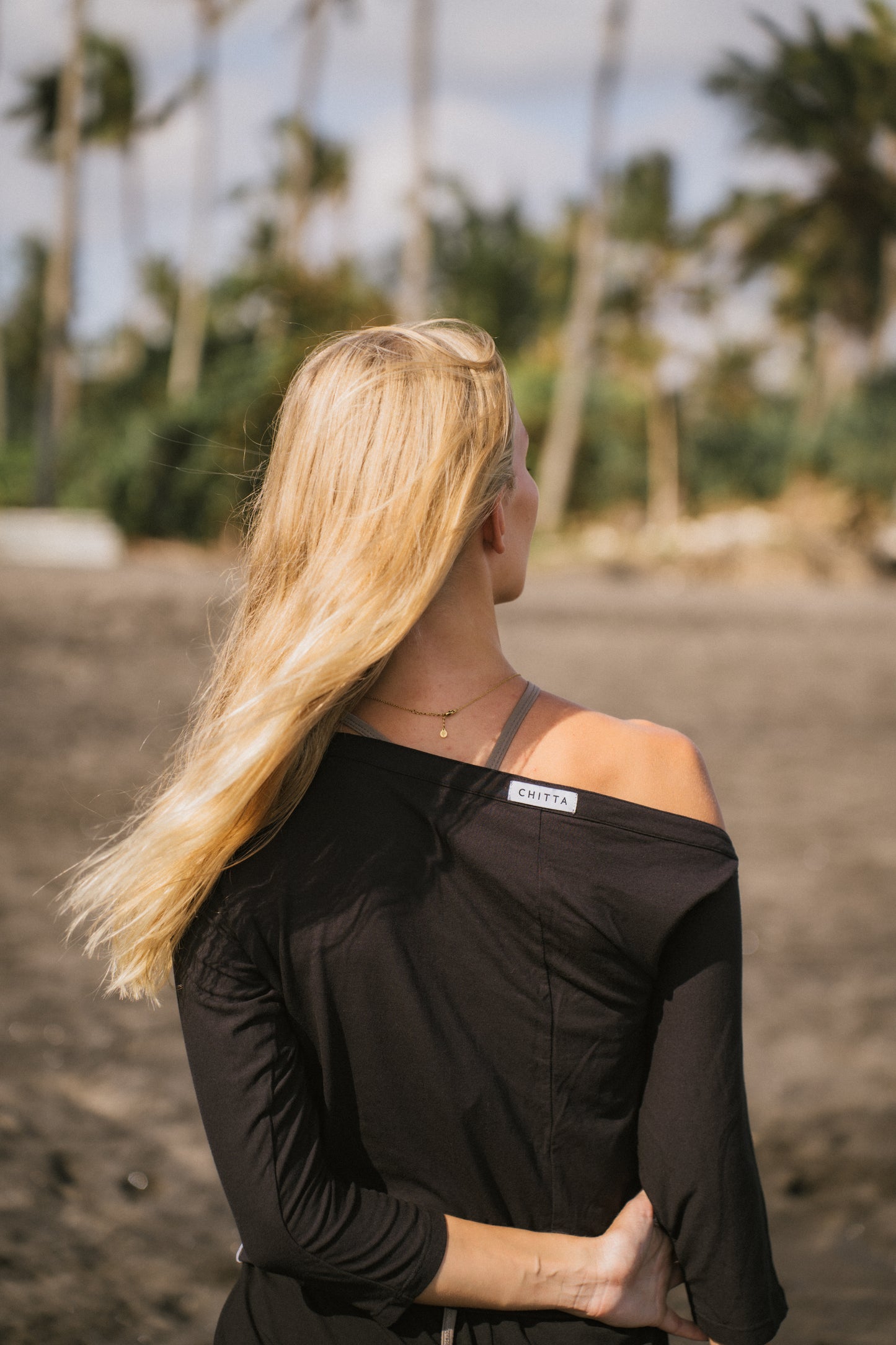 Nadi Off-Shoulder Drape - Black