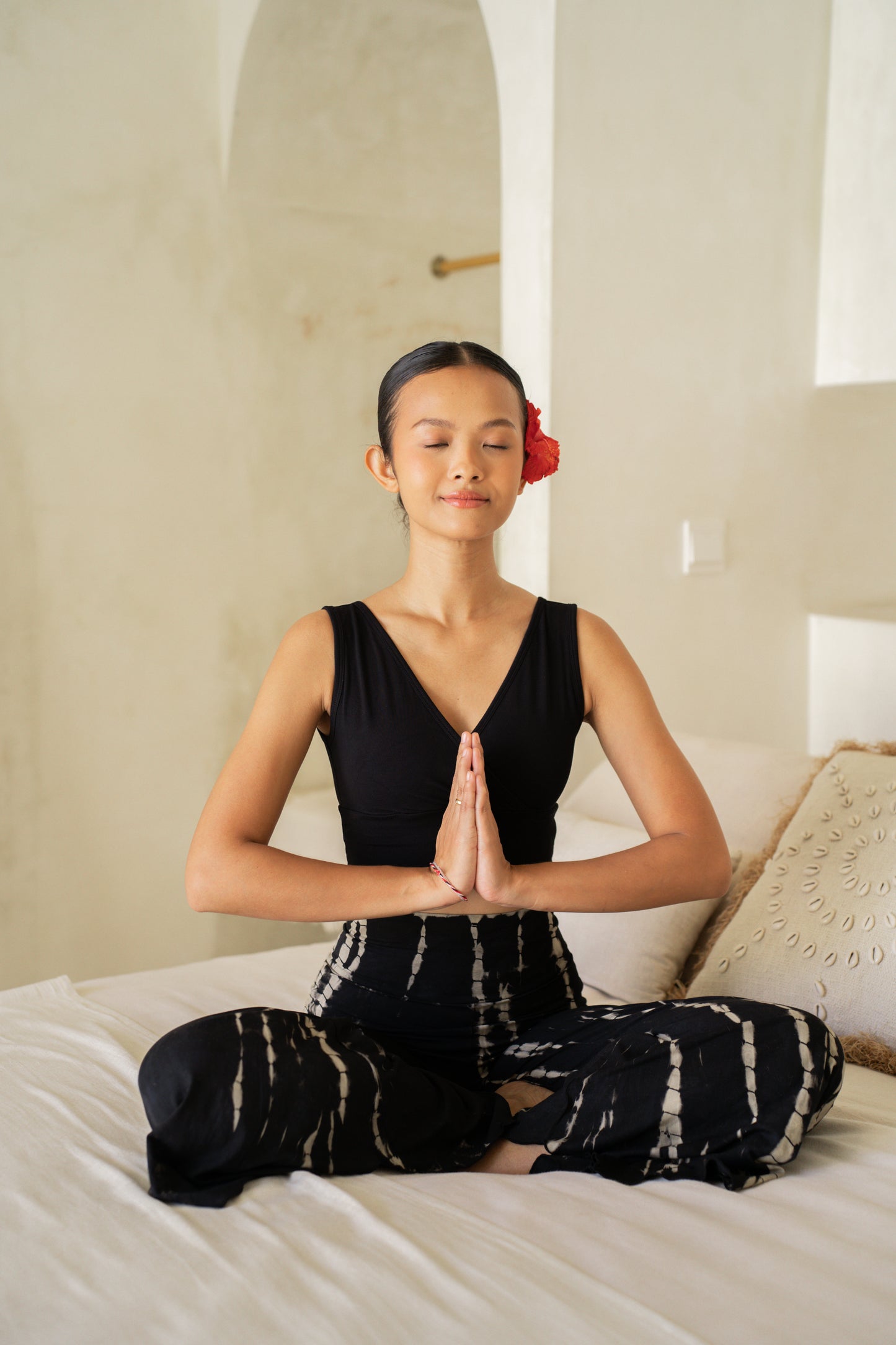 Chandra Flare Pants - Tie-dye Black