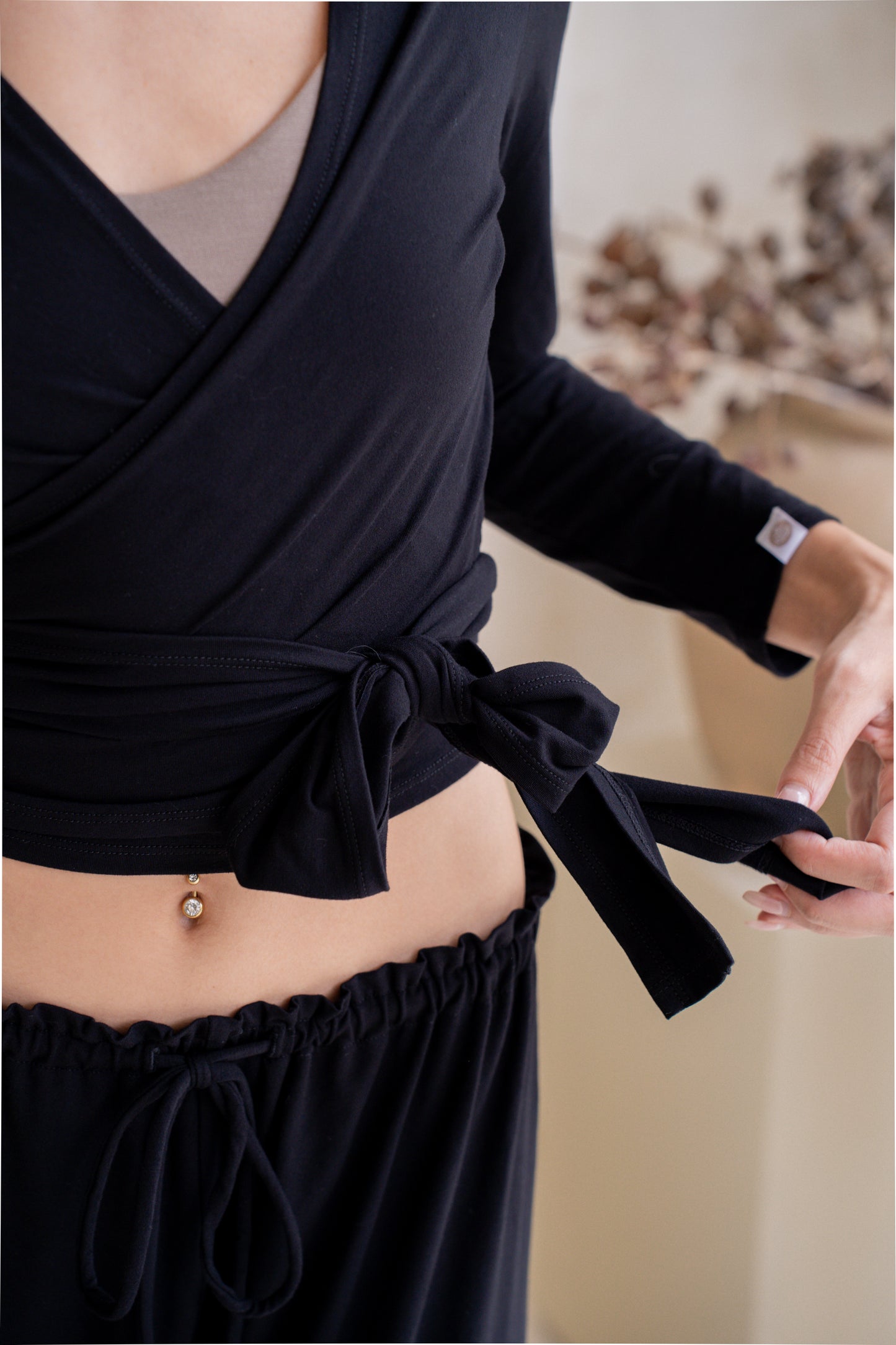 Sara Wrap Cardigan - Black