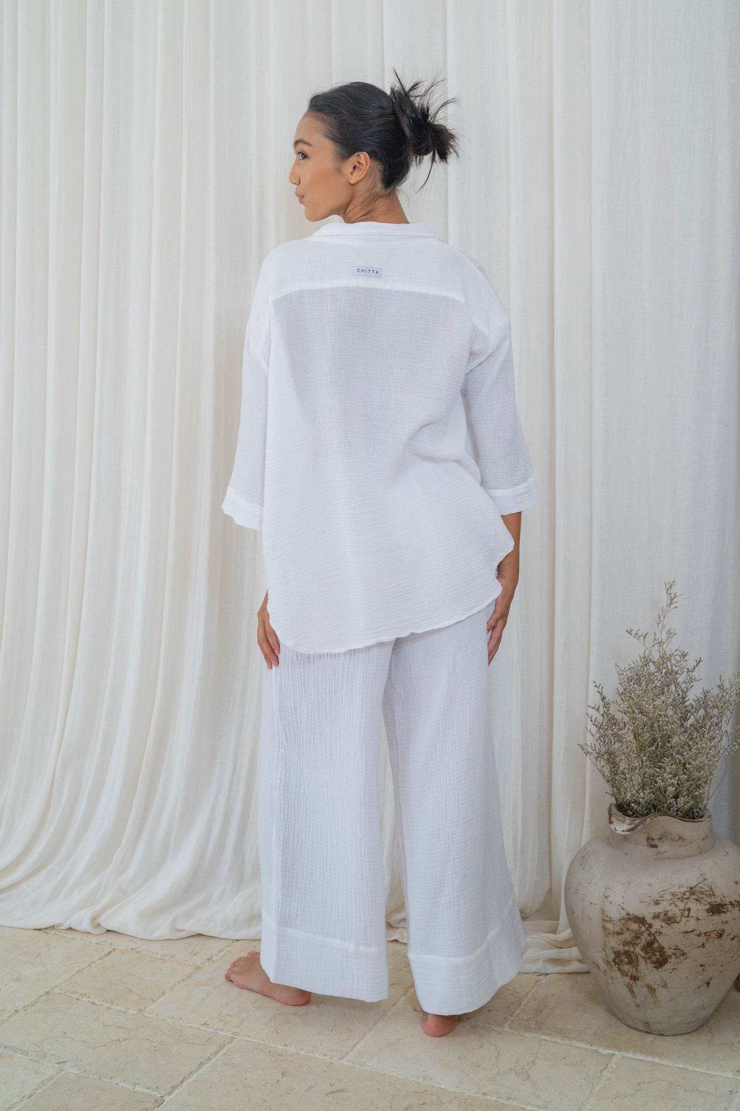 Sukhā 100% Premium Organic Cotton Pants - White