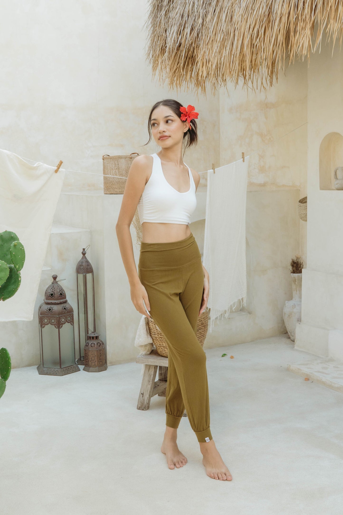 Asana Slim Jogger Pants - Olive