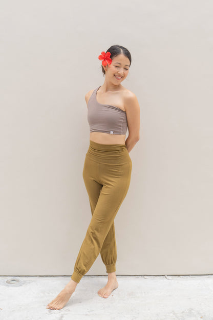 Asana Slim Jogger Pants - Olive