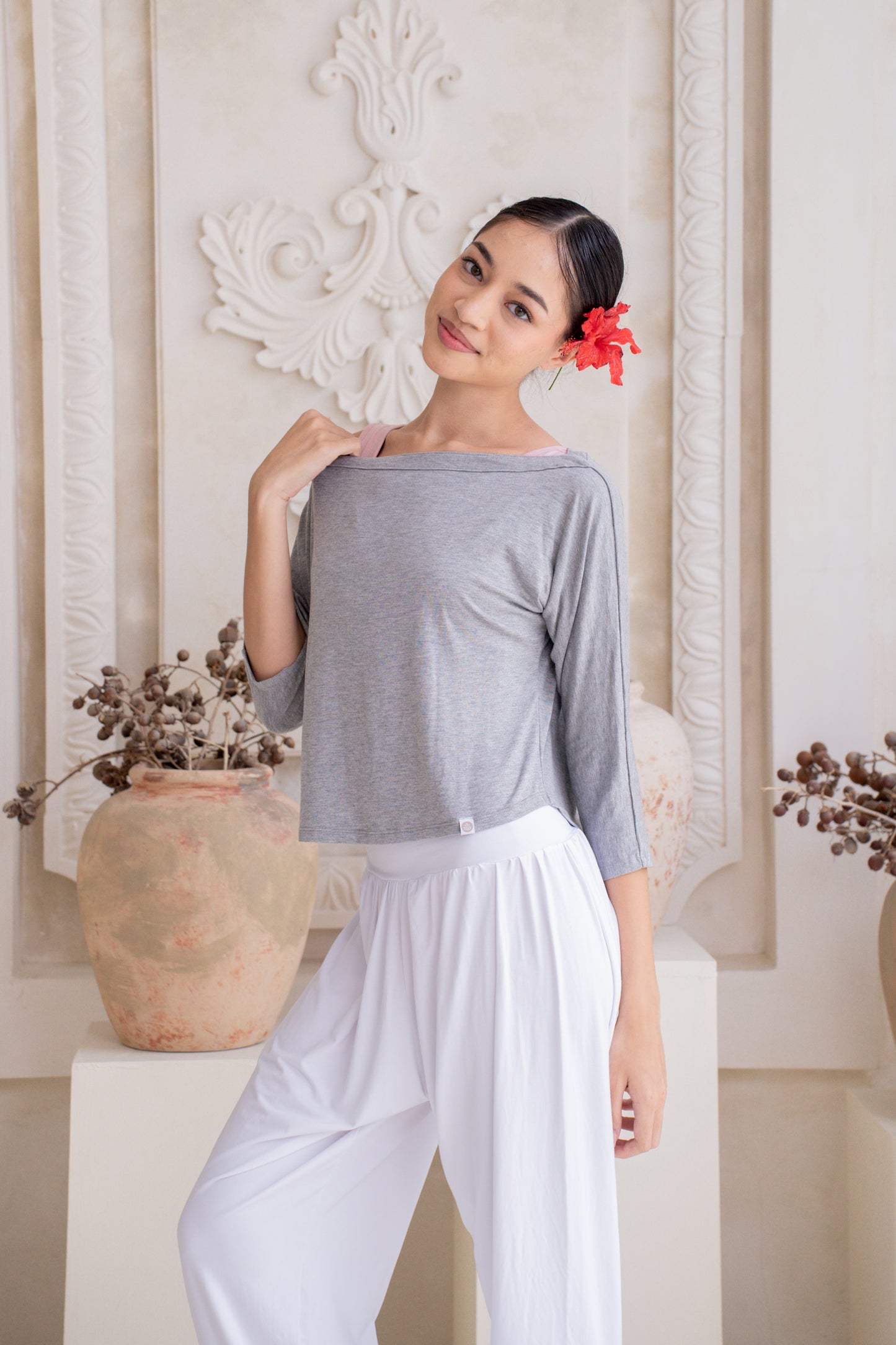 Nadi Off-Shoulder Drape - Fog