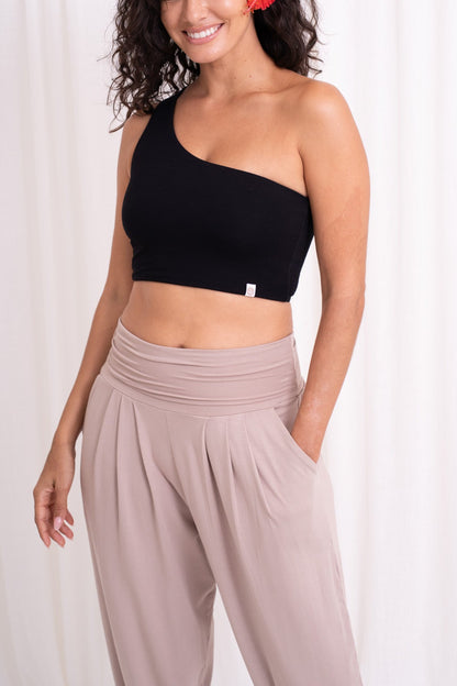 Satya Off-shoulder Top - Black