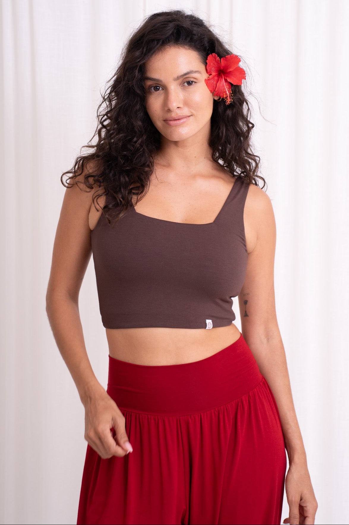 Devi Twist Back Top - Chocolate