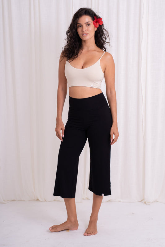 Bhumi Bamboo Capri Pants - Black
