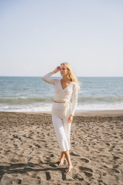 Bhumi Bamboo Capri Pants - White