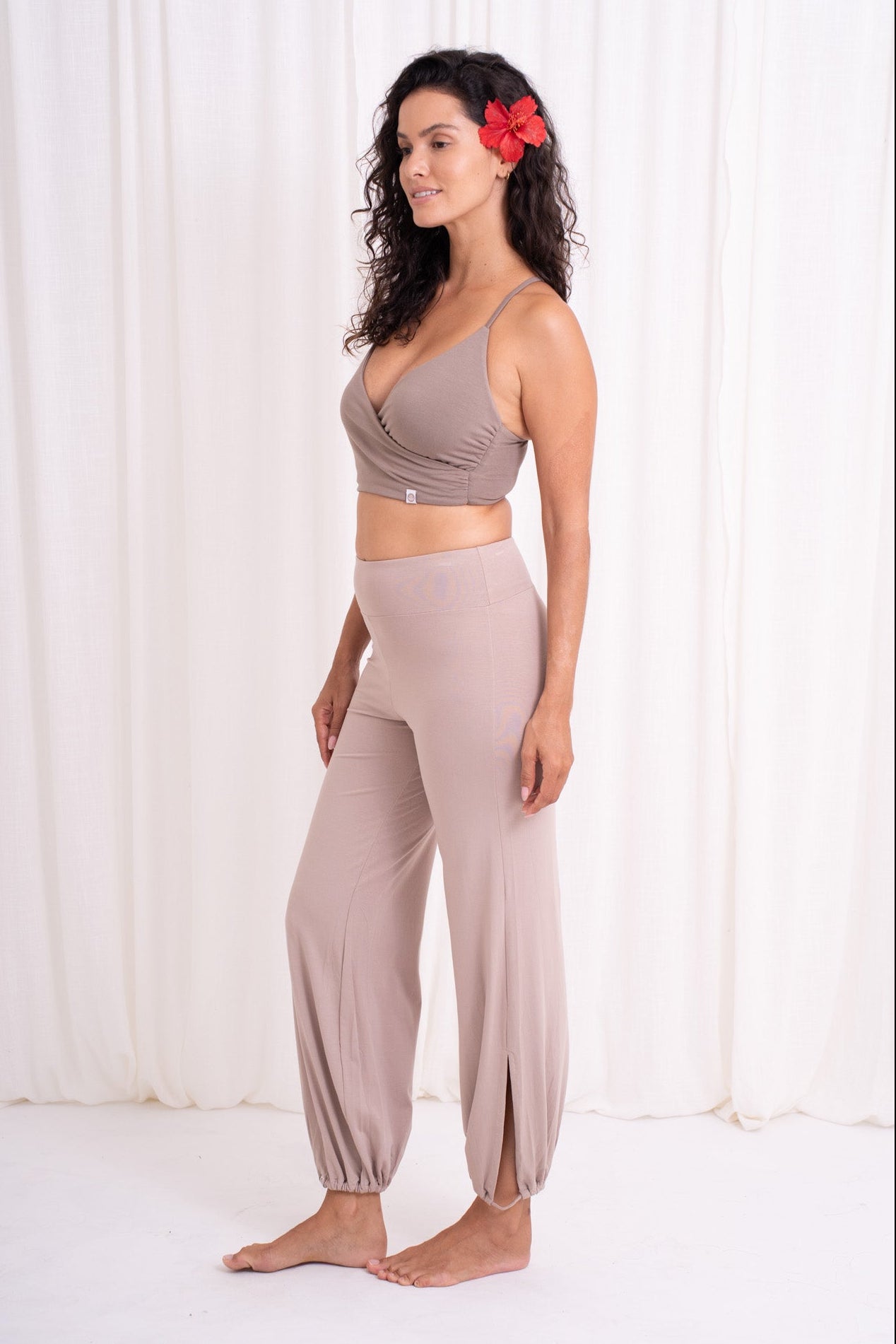 Sita Jogger Pants with Slit - Sand