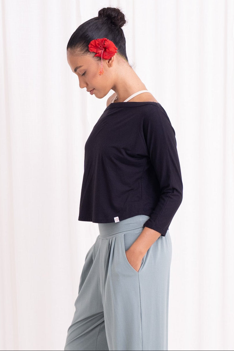Nadi Off-Shoulder Drape - Black