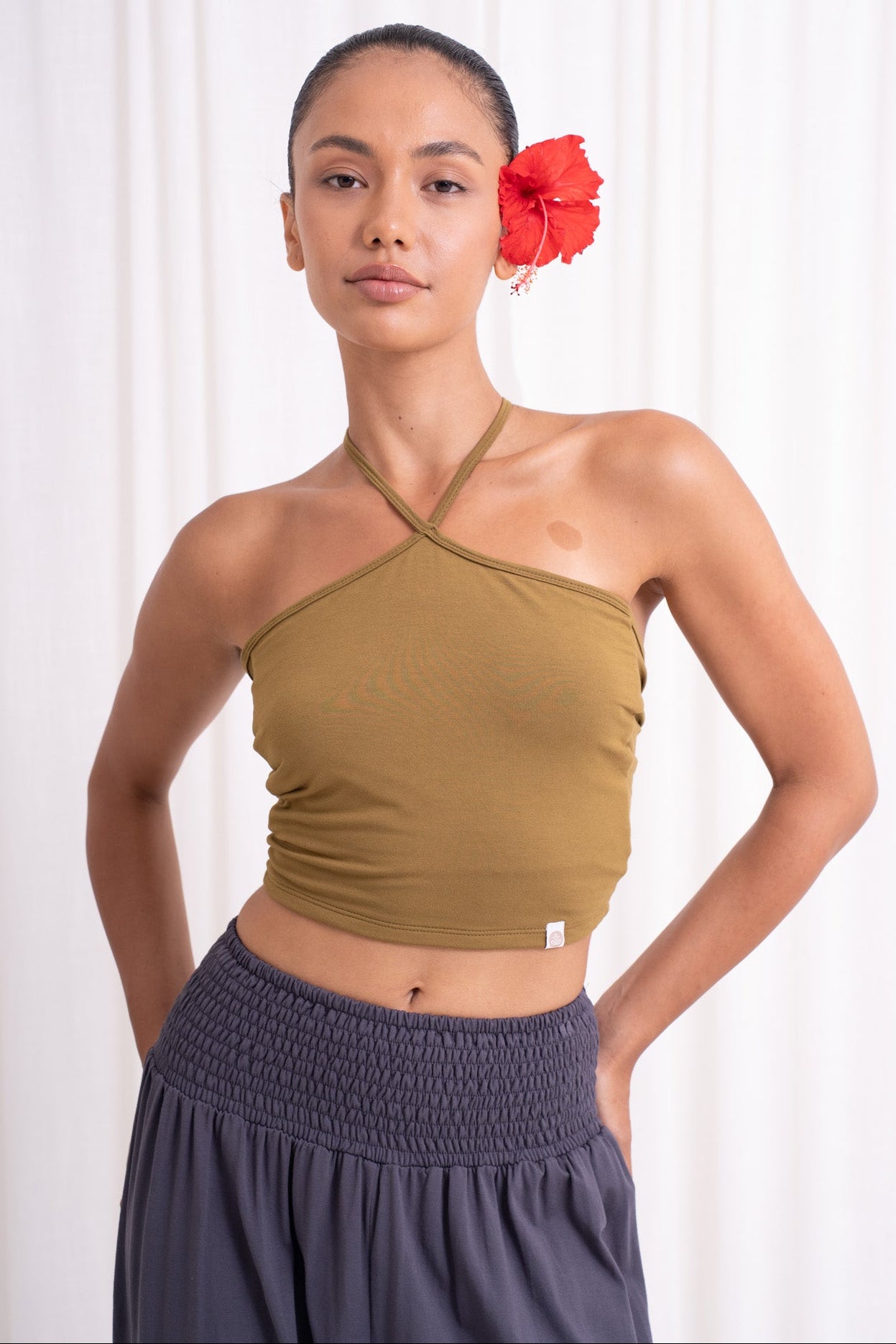 Turiya Halter-neck Top - Olive