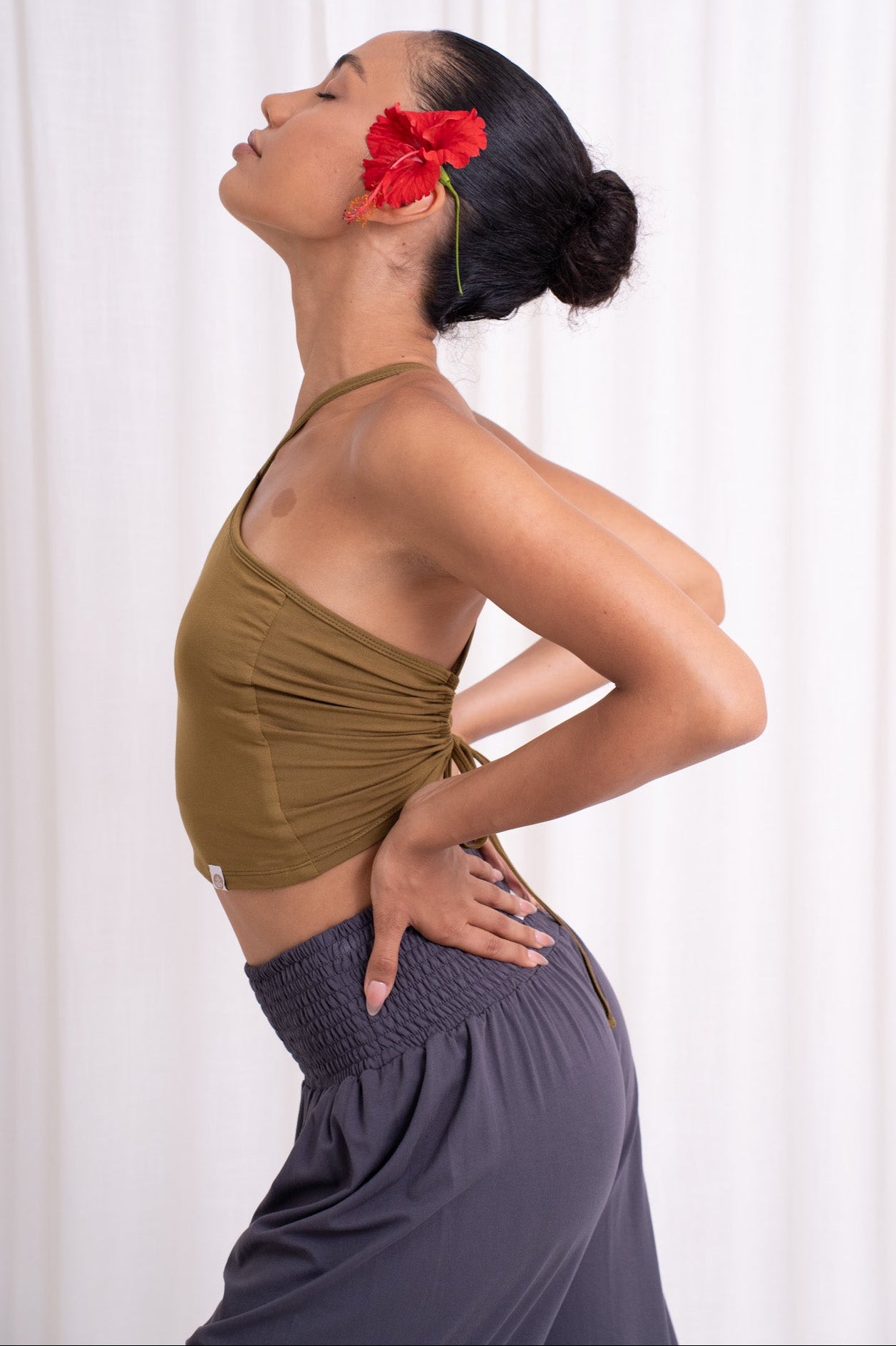 Turiya Halter-neck Top - Olive