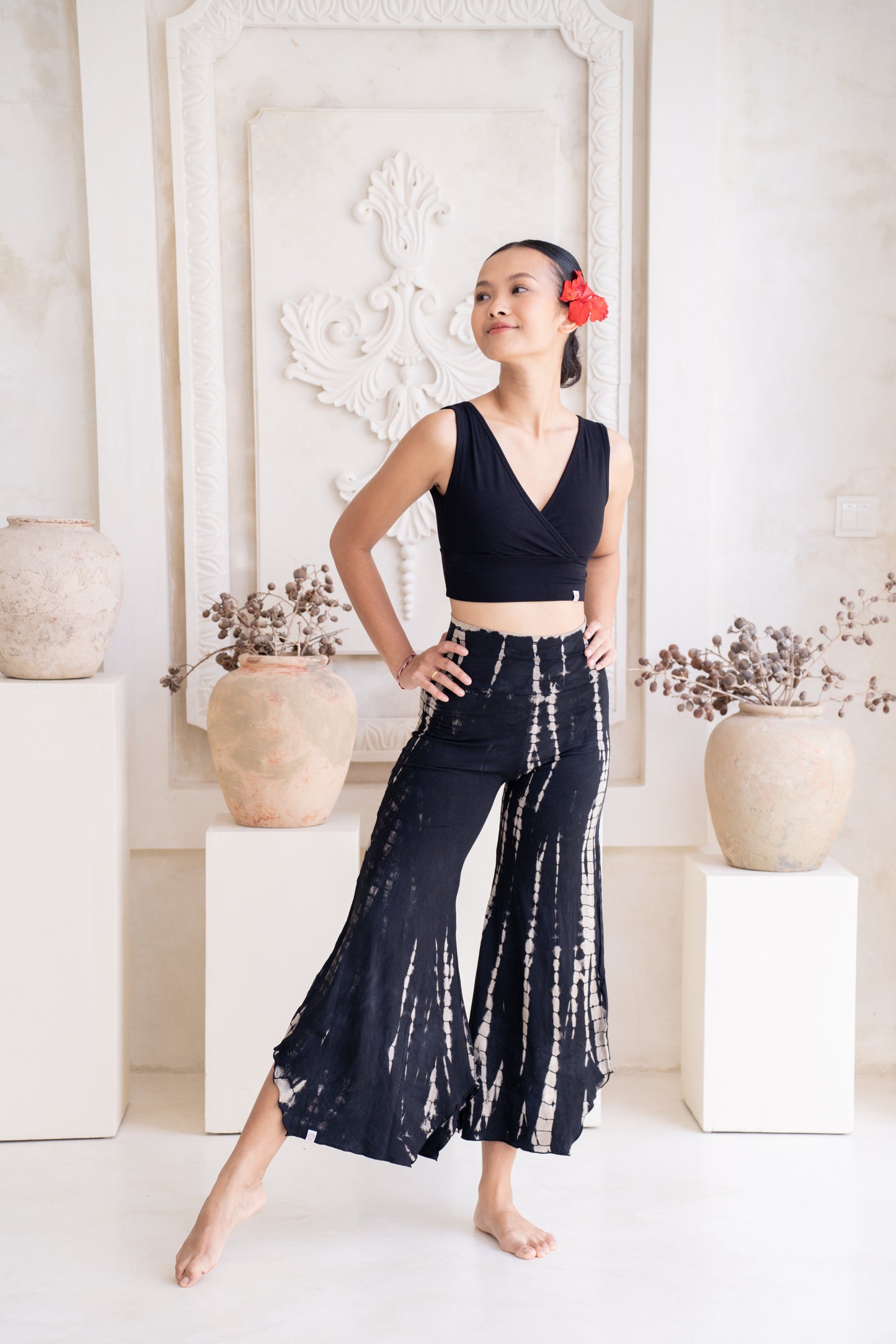 Chandra Flare Pants - Tie-dye Black