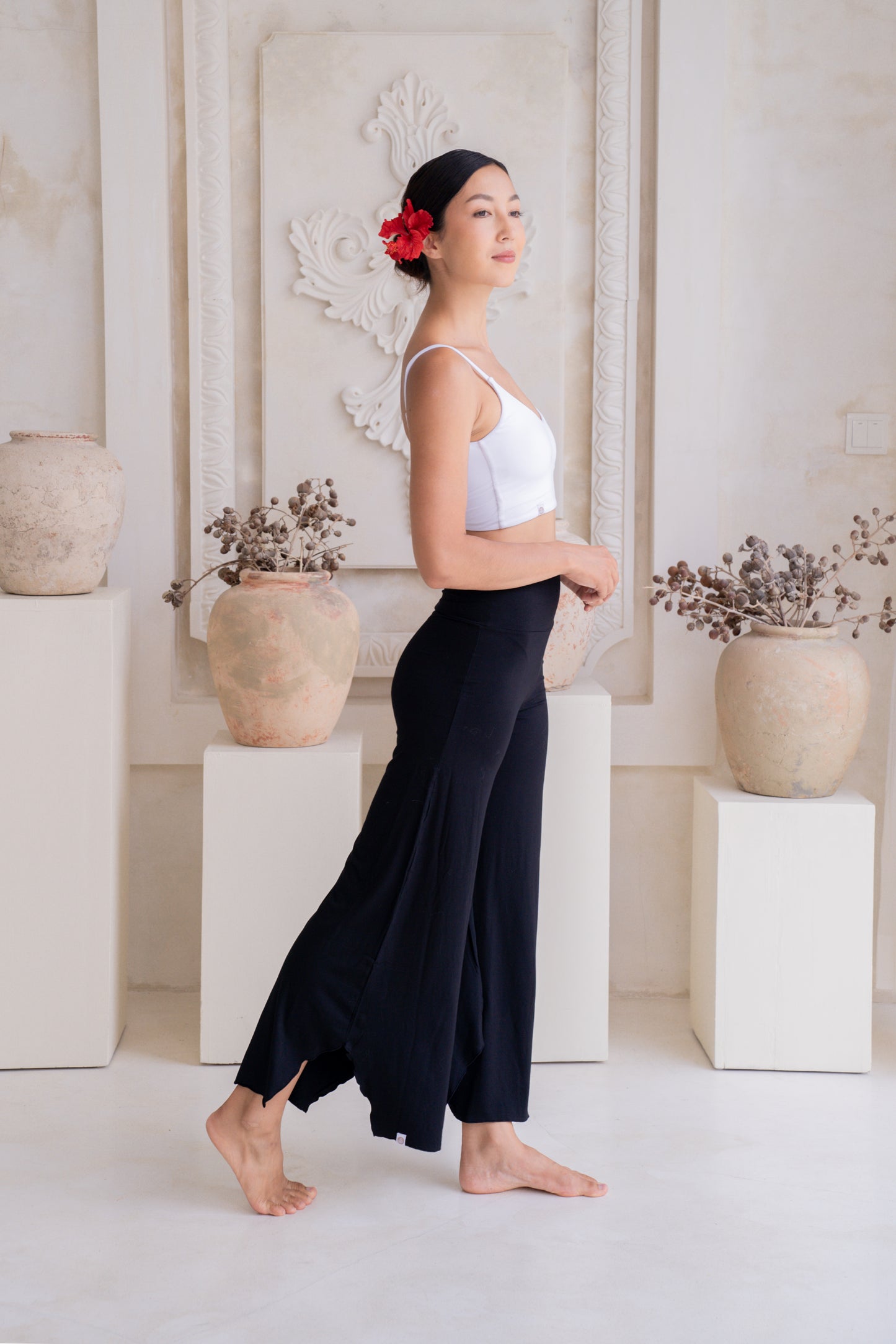 Chandra Flare Pants - Black