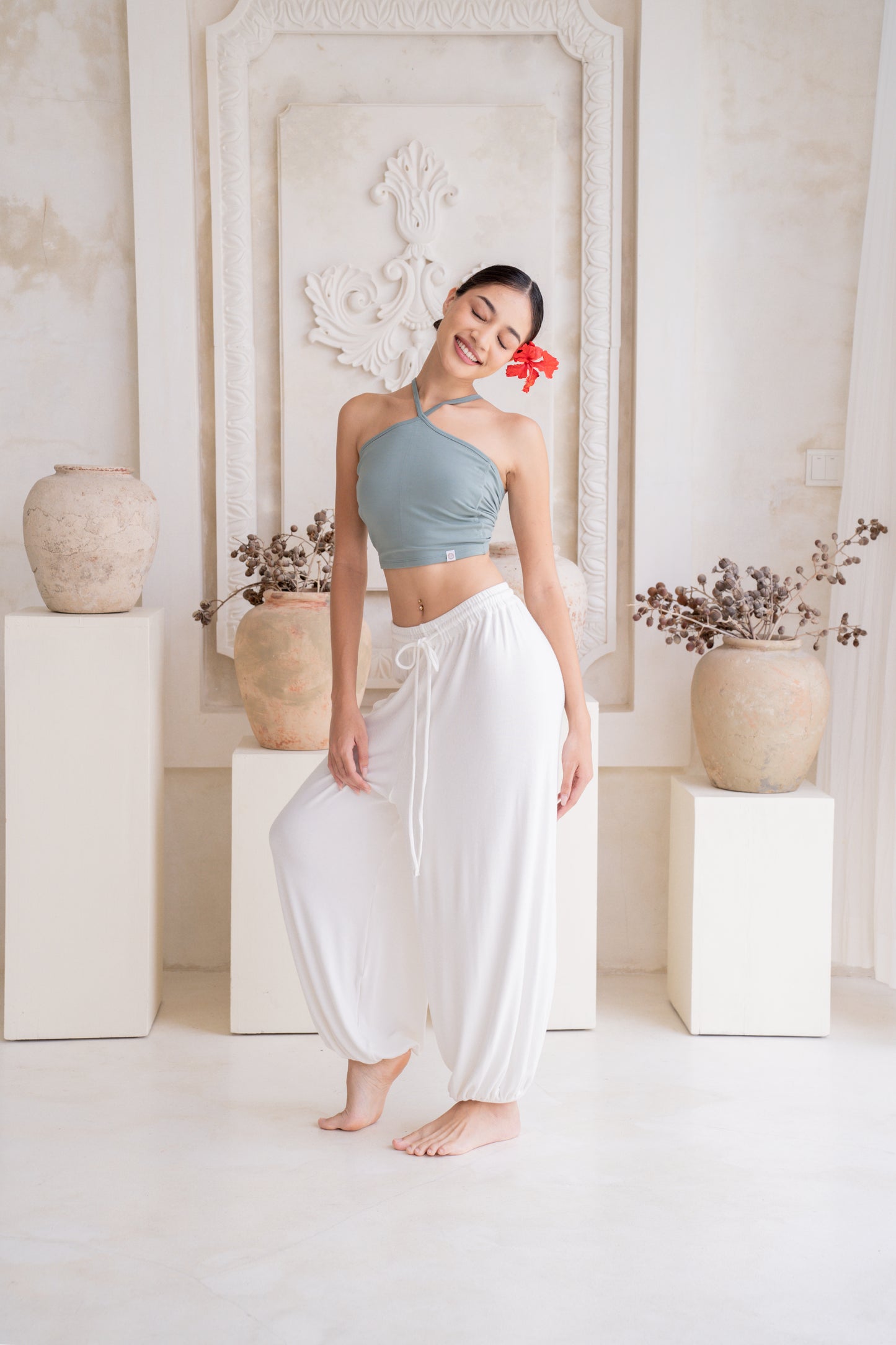 Soma Wide Ribbed Joggers - Crème
