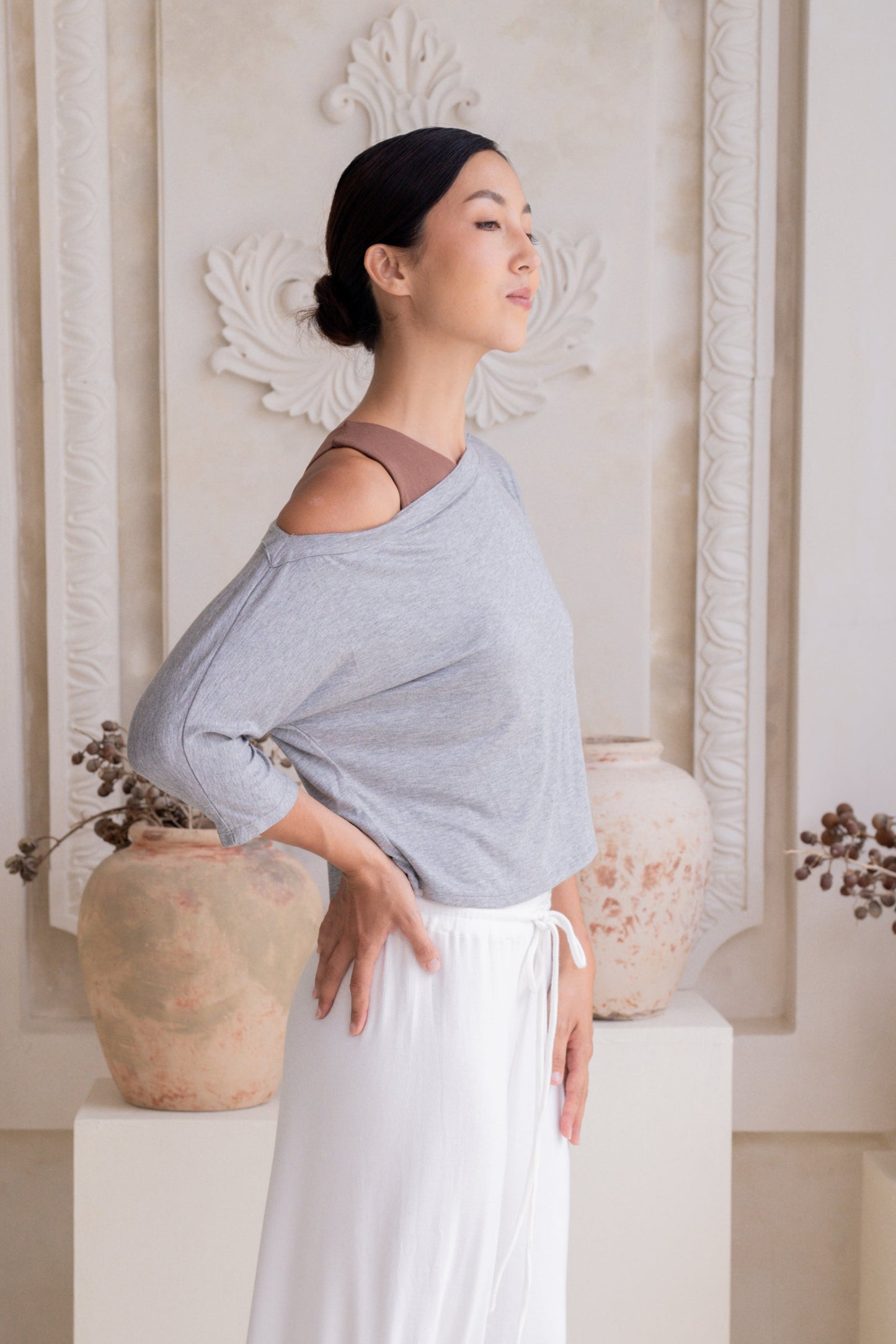 Nadi Off-Shoulder Drape - Fog