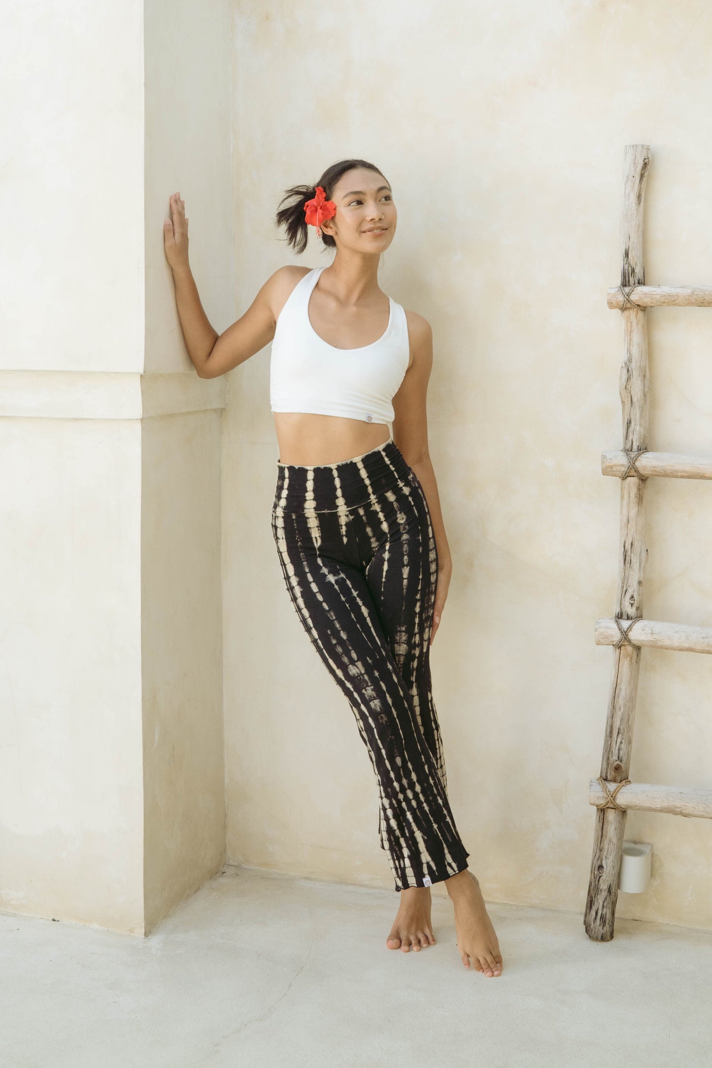 Sadhana Flare Pants - Tie-dye Black